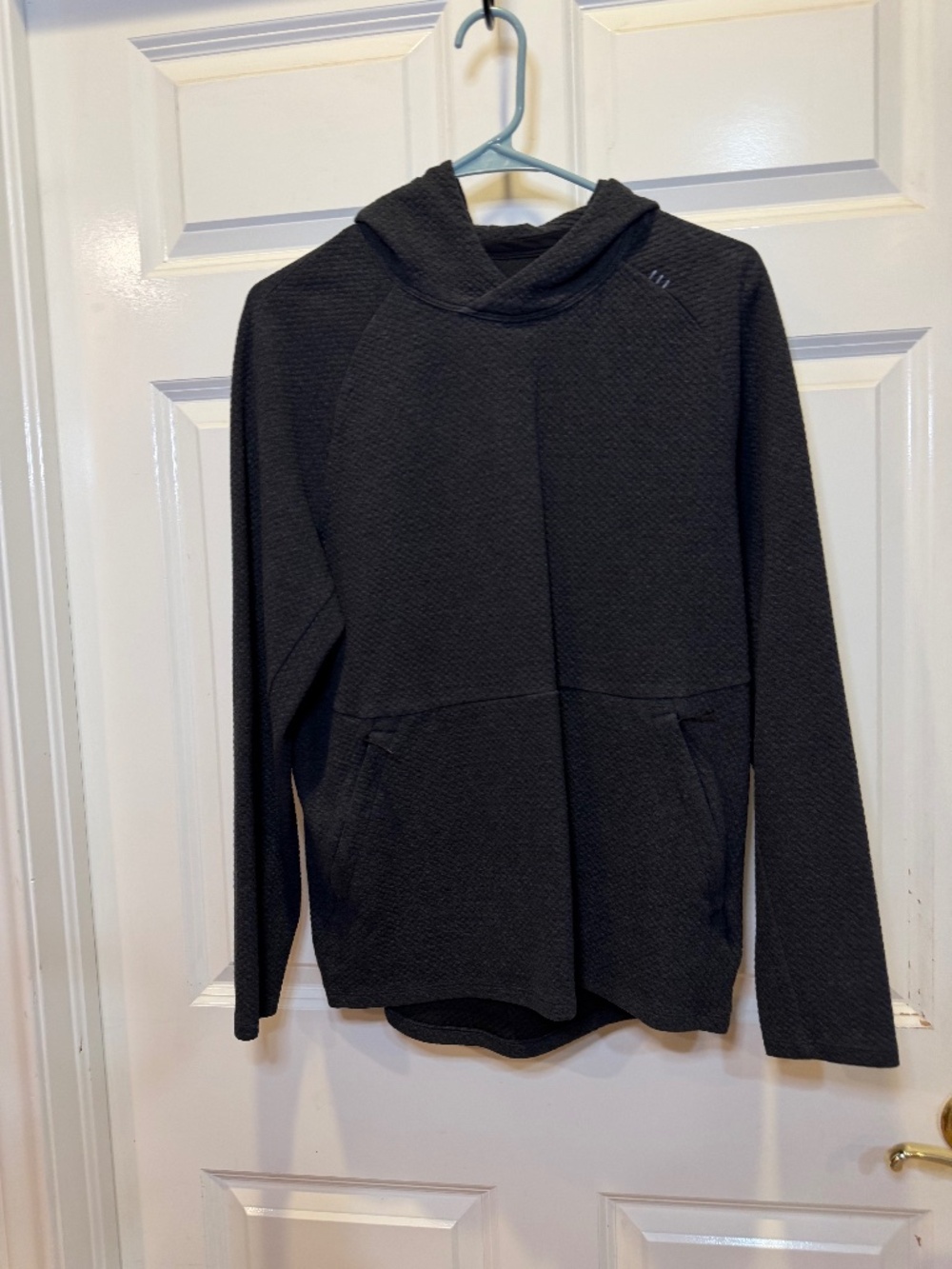 Men's Lululemon Ease the Day Black Textured Hoodie - Size Small